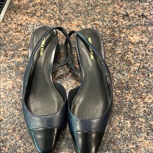 Veronica Beard Black and Blue Heels with Pointed Toe